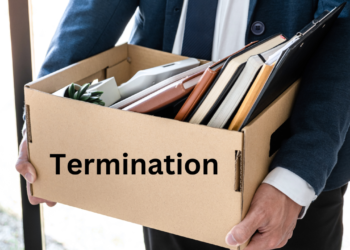 الفصل من العمل