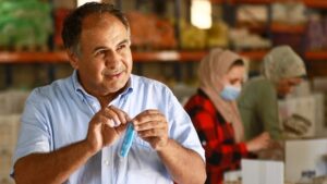 بودكاست على سيرة شغل مع سالي - صلاح العقبي - مصنع الطباشير